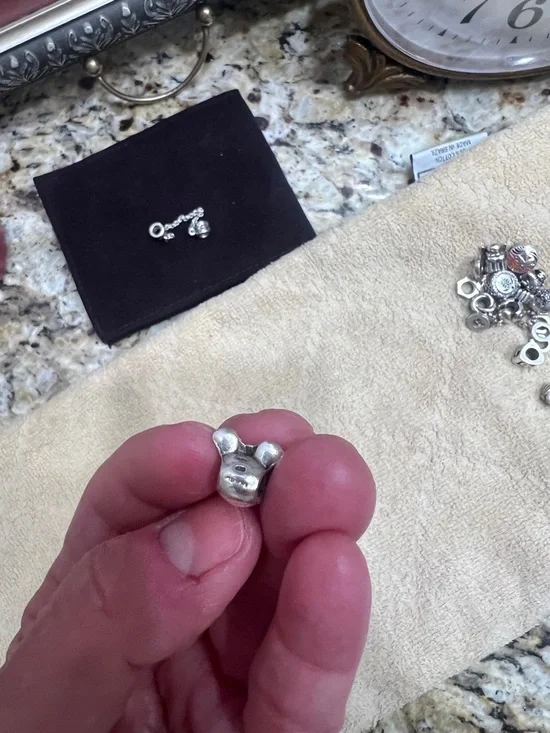 Pandora sterling Silver Minnie mouse Head Charm with gold Bow - charm - Picture 2 of 3